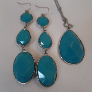 Time & True 3 Piece Jewelry Set Ear Rings and Pendant Necklace Turquoise Colored
